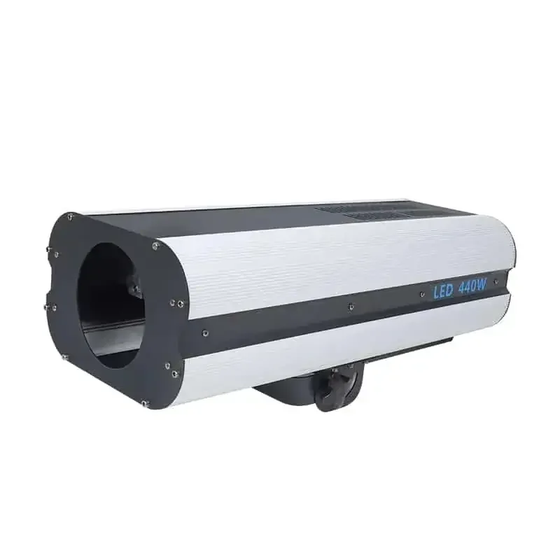 strong-follow-spotlight-800x800-124
